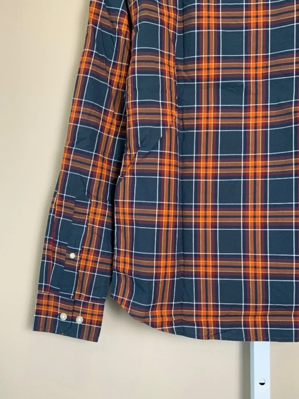 Banana Republic Untucked Slim Fit Plaid Button Down Oxford Shirt
